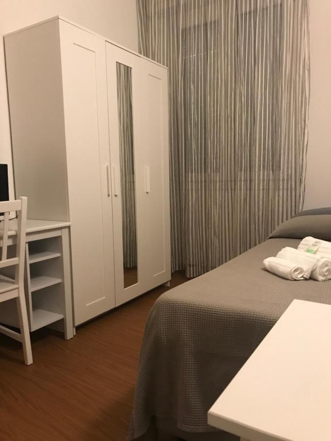 Hotel Augustus Милано Мартима Екстериор снимка